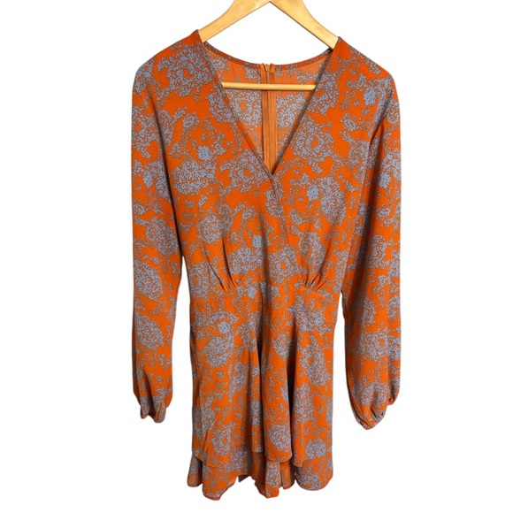 Floral Romper - Picture 3 of 3